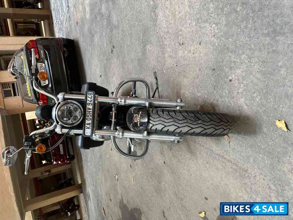 Black Harley Davidson Superlow