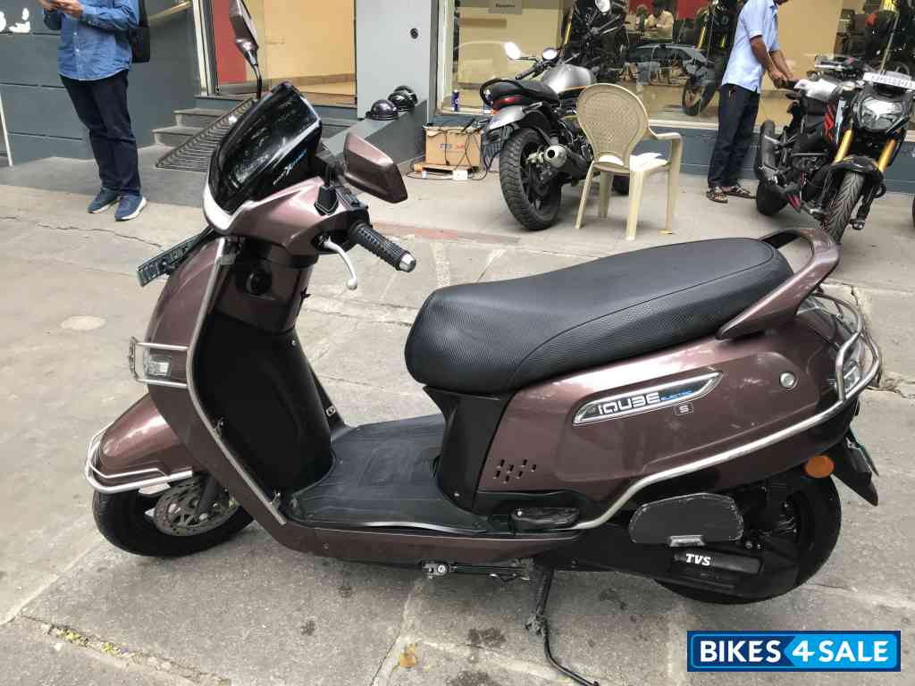 Copper Brown TVS iQube S