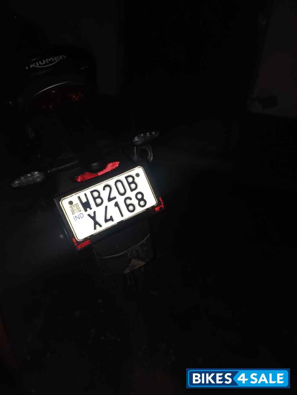 Black Triumph Speed 400