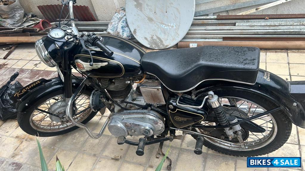 Royal Enfield Bullet 350