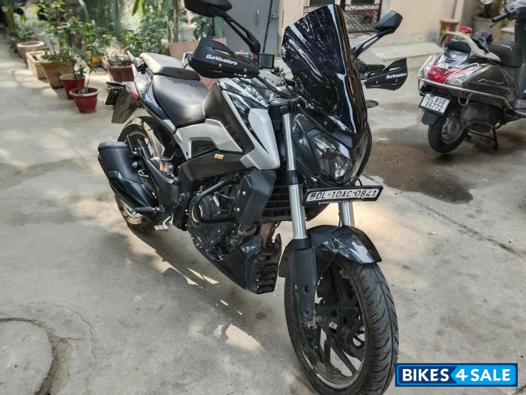 Bajaj Dominar 250 2022