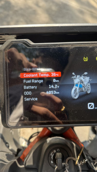 Black KTM Duke 390 2025