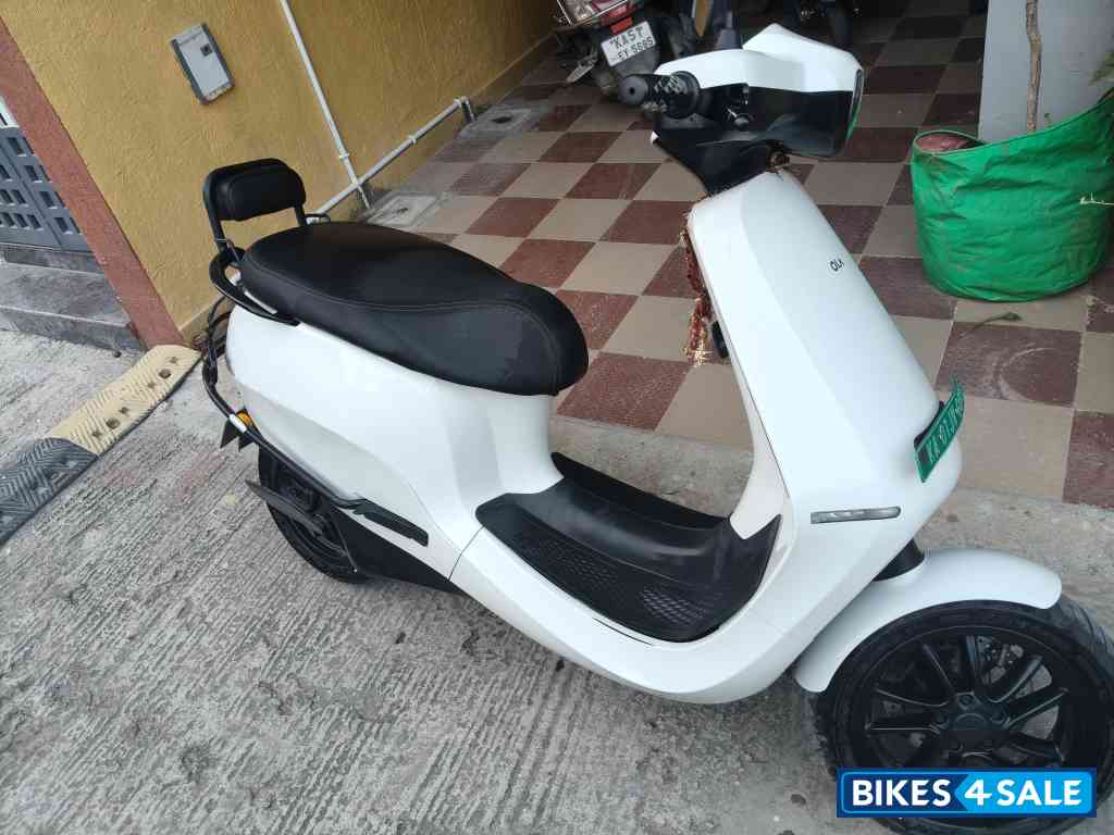 White Ola S1 Pro Gen2