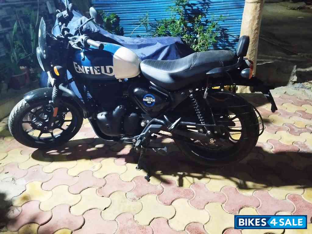 Royal Enfield Hunter 350 Retro