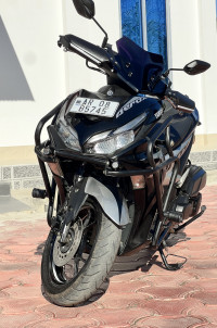 Metallic Black Yamaha Aerox 155