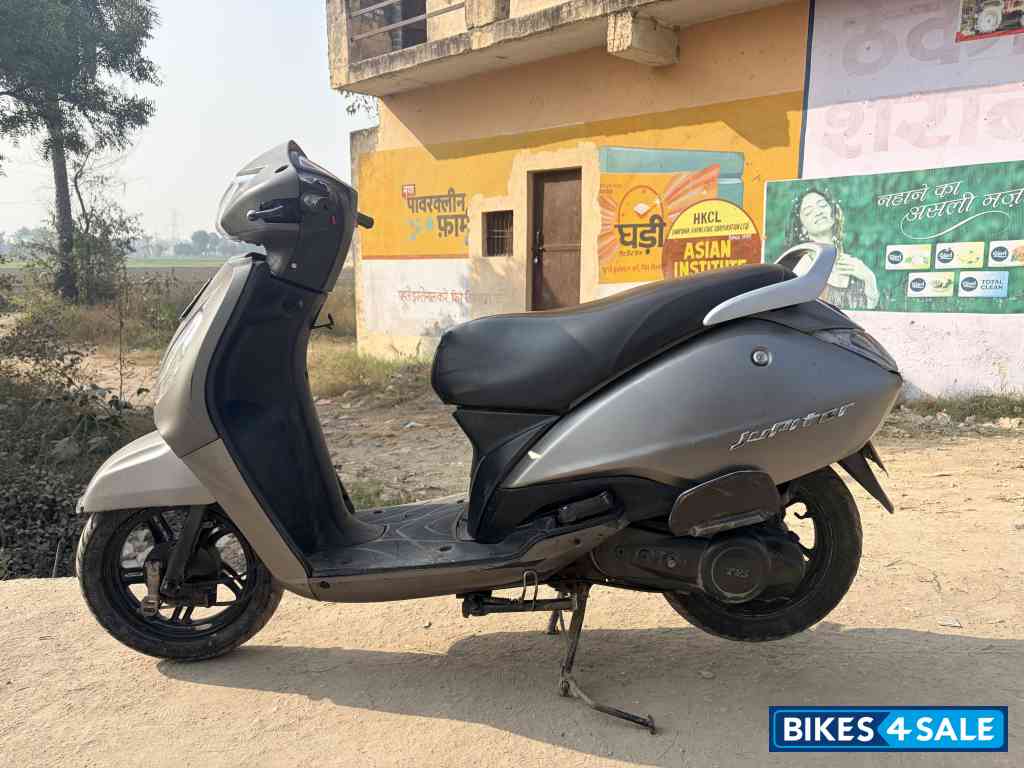 TVS Jupiter