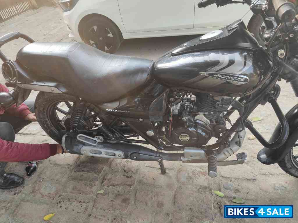 Bajaj Avenger Street 160 BS6