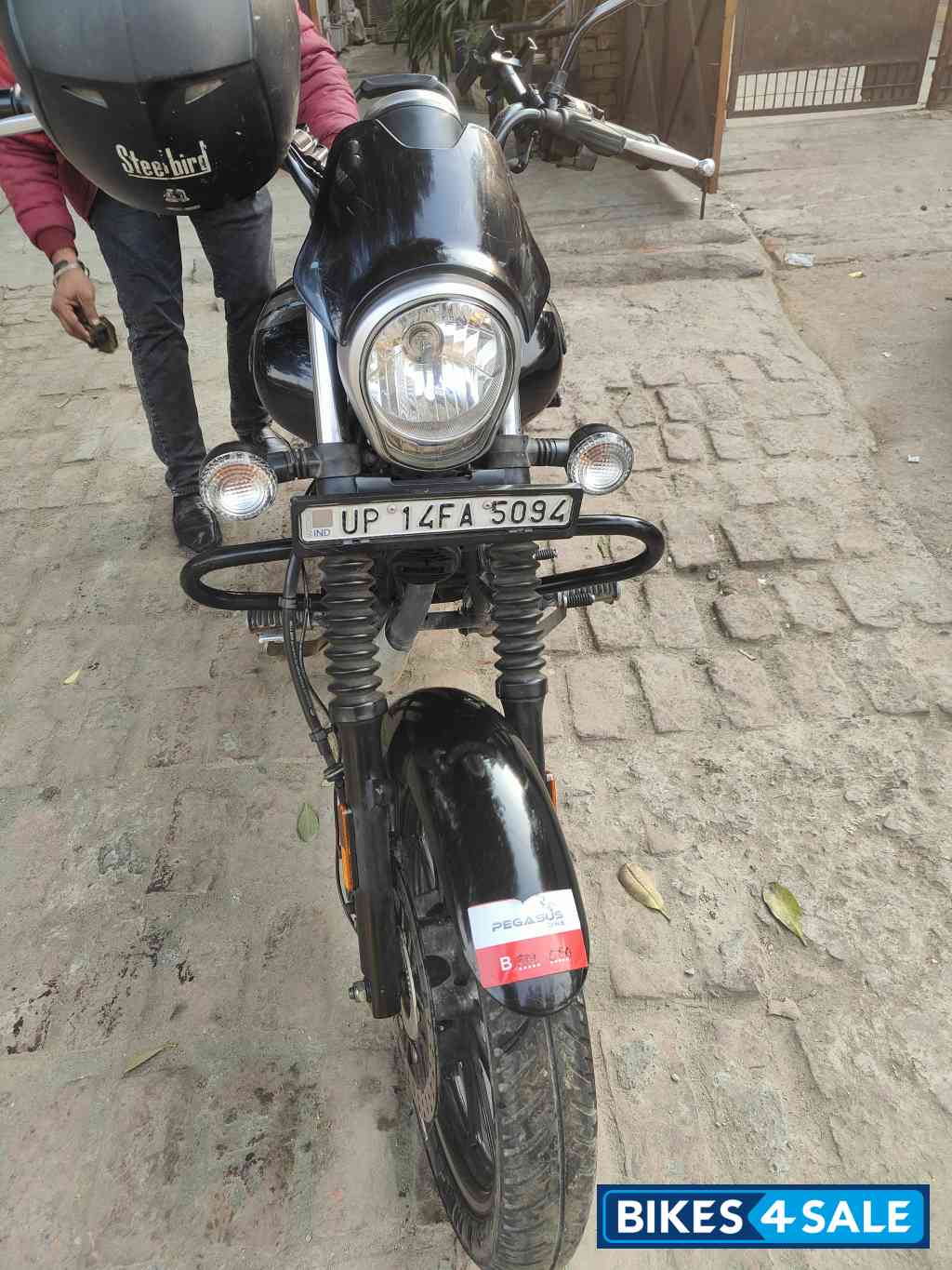 Bajaj Avenger Street 160 BS6