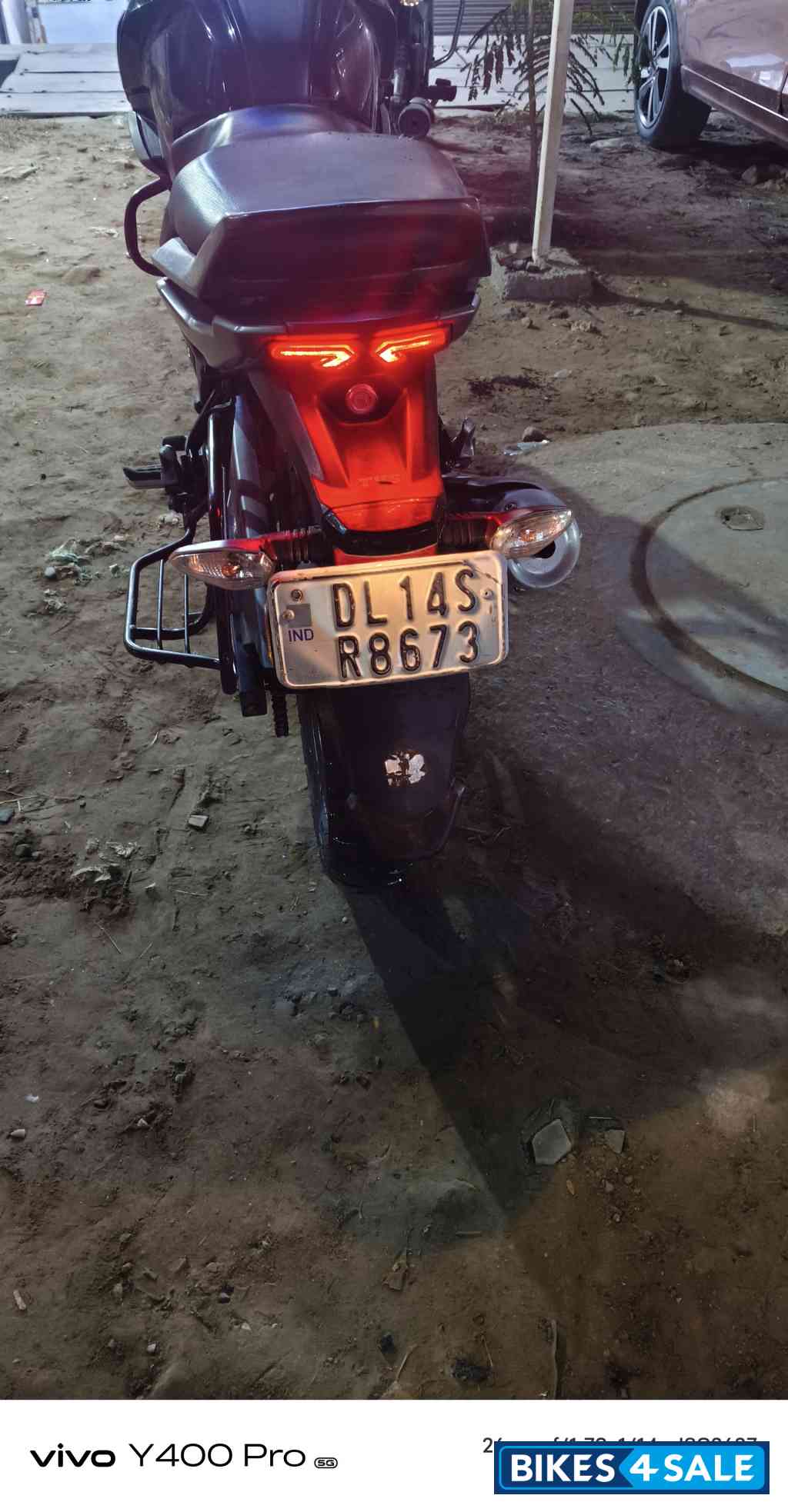 Black TVS Raider Split Seat