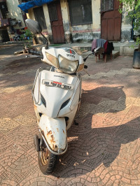 White Honda Activa 3G