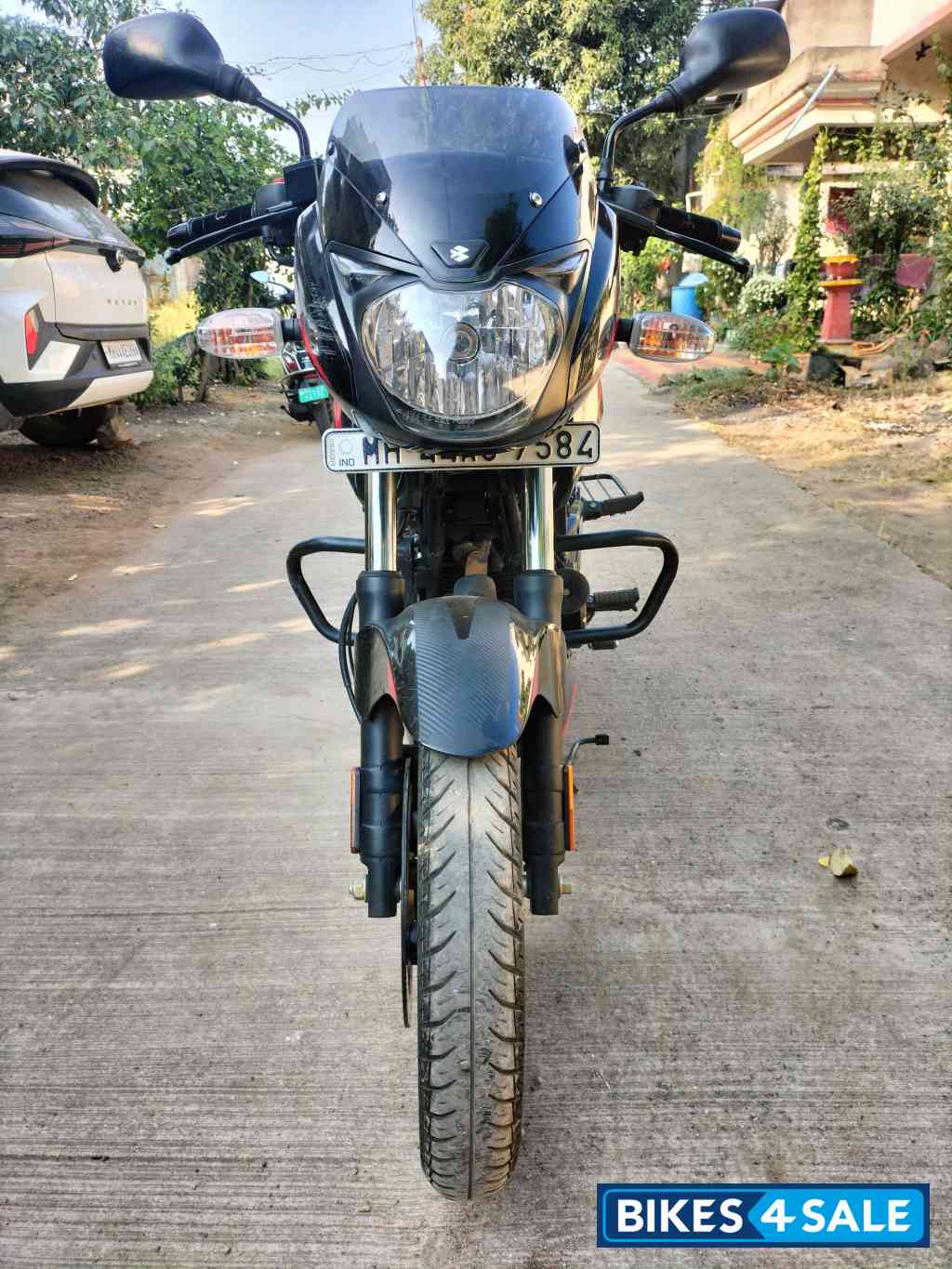 Black Bajaj Pulsar 150 Twin Disc BS6