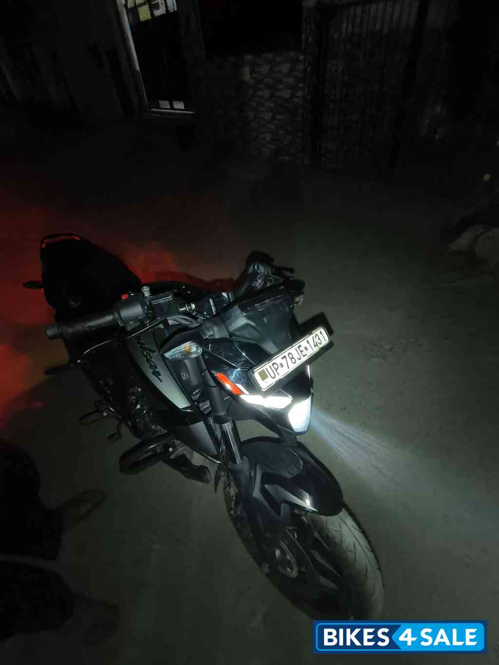 Bajaj Pulsar N160 Dual Channel ABS