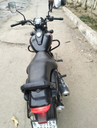Bajaj Avenger Street 220