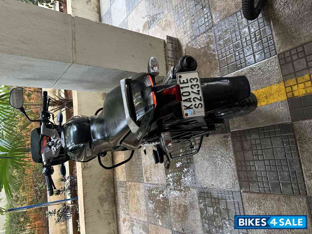 Black Bajaj Pulsar 150 DTSi Black Bajaj Pulsar 150 DTSi