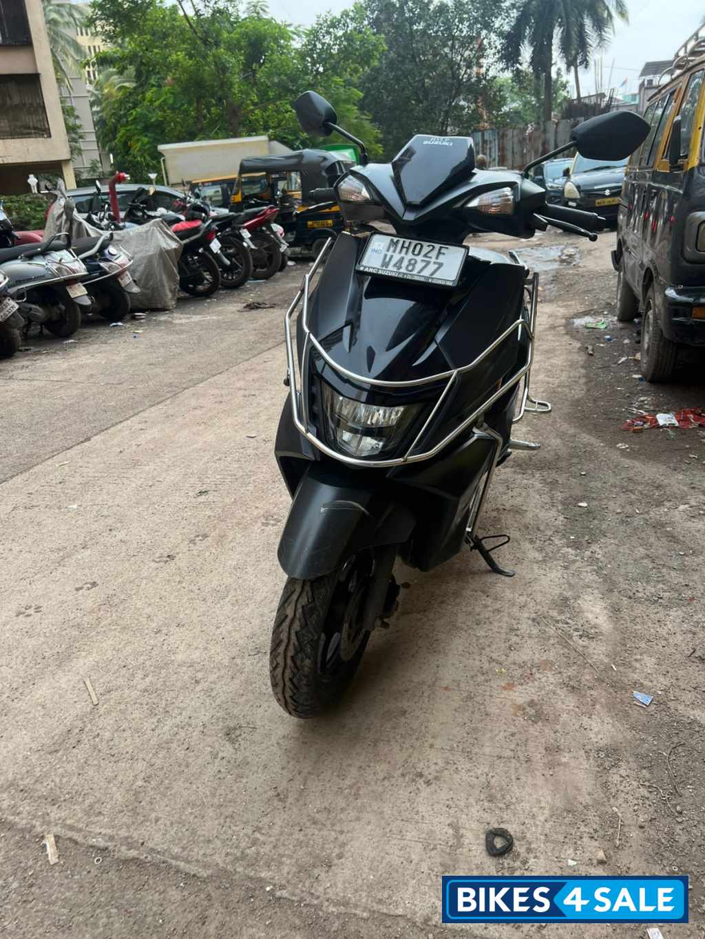 Suzuki Avenis 125 Standard Edition