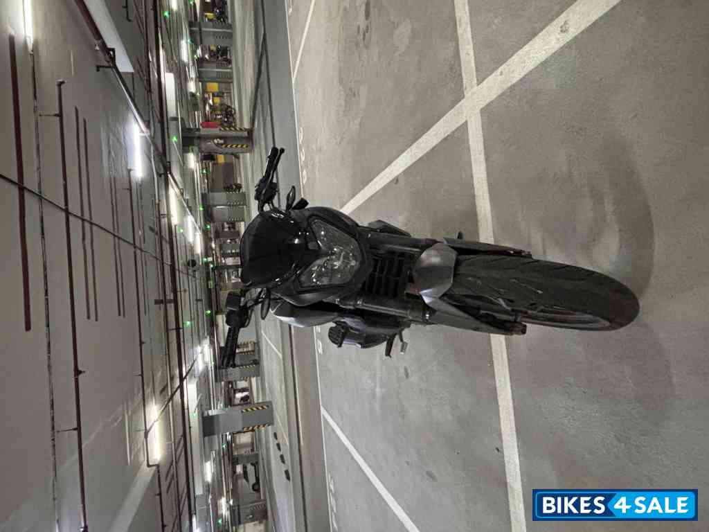 Bajaj Dominar 400 ABS BS6