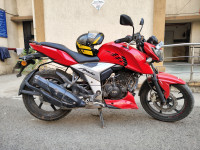 Red TVS Apache RTR 160 4V