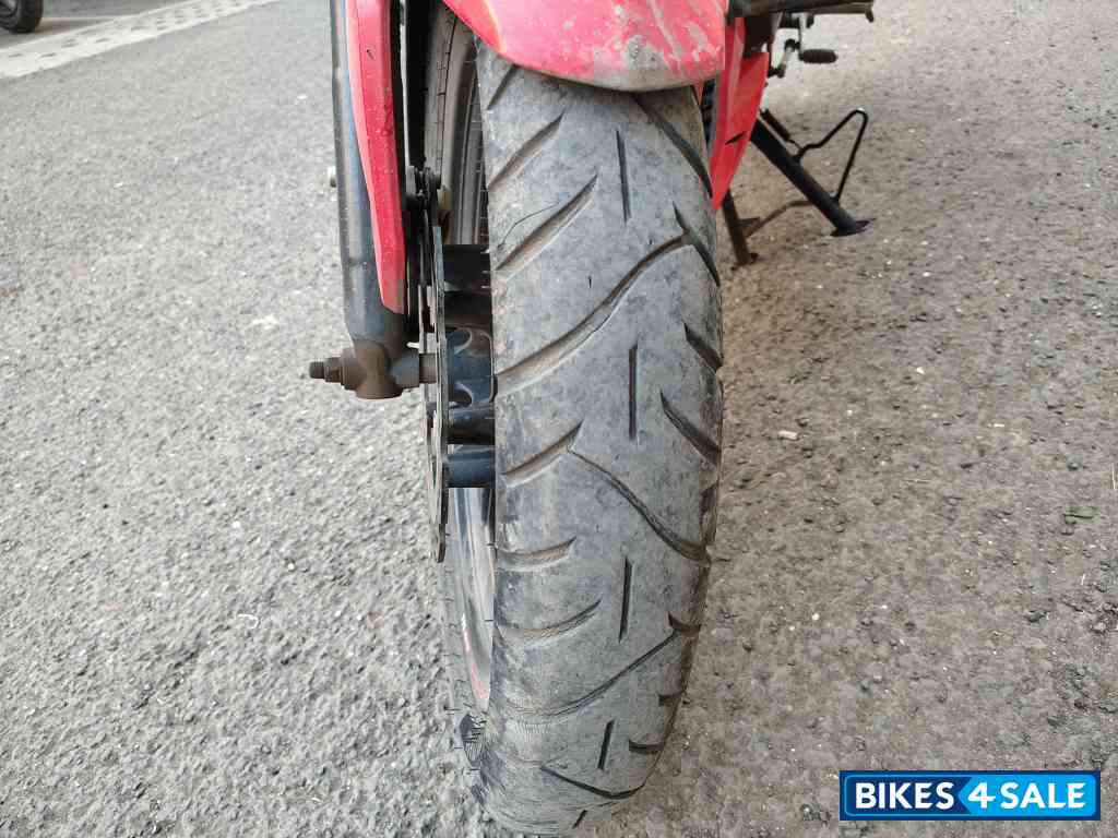 Red TVS Apache RTR 160 4V