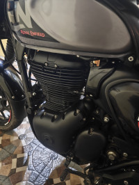 Grey Royal Enfield Hunter 350 Metro
