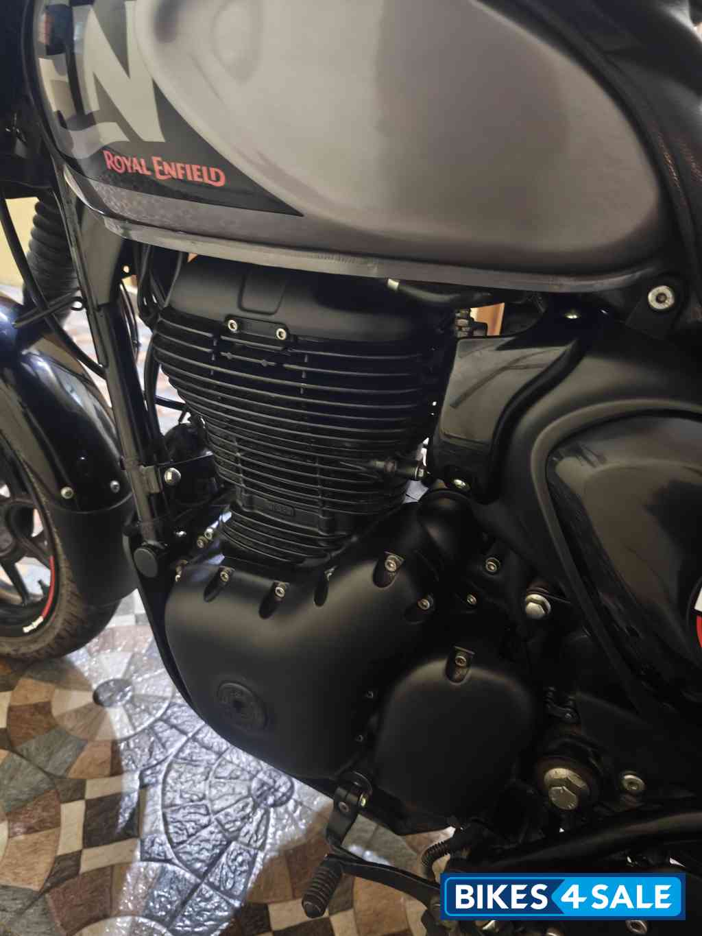 Grey Royal Enfield Hunter 350 Metro
