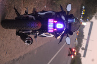 White Metallic C Yamaha R15M