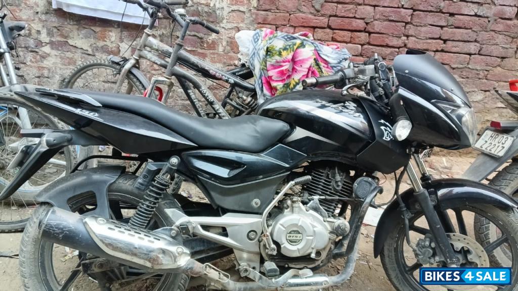 Bajaj Pulsar 150