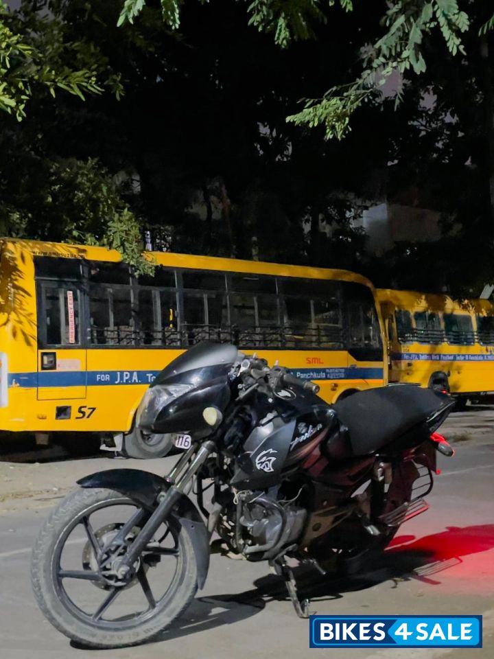 Bajaj Pulsar 150