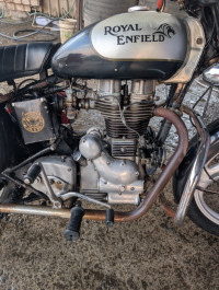 Black & Silver Royal Enfield Bullet 350