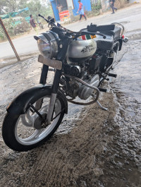 Black & Silver Royal Enfield Bullet 350