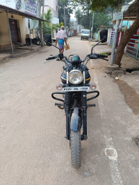 Dark Blue Bajaj Avenger Street 150
