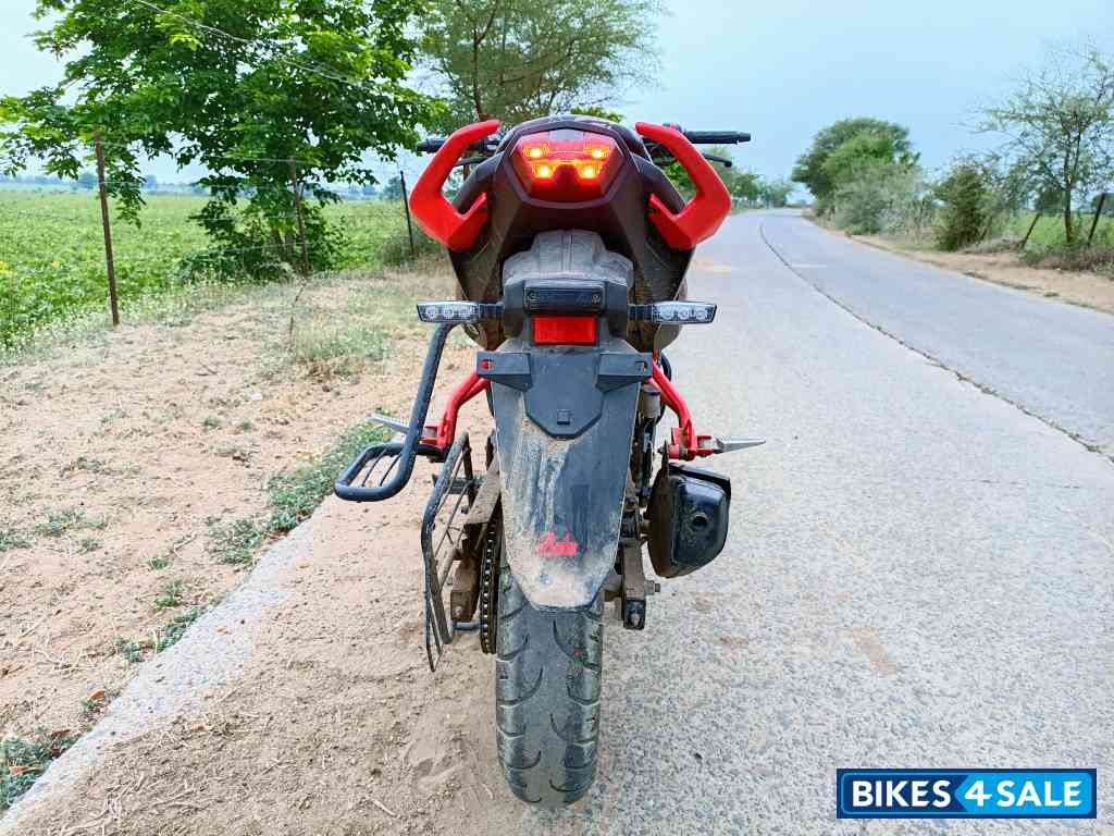 Hero Xtreme 160R Stealth 2.0