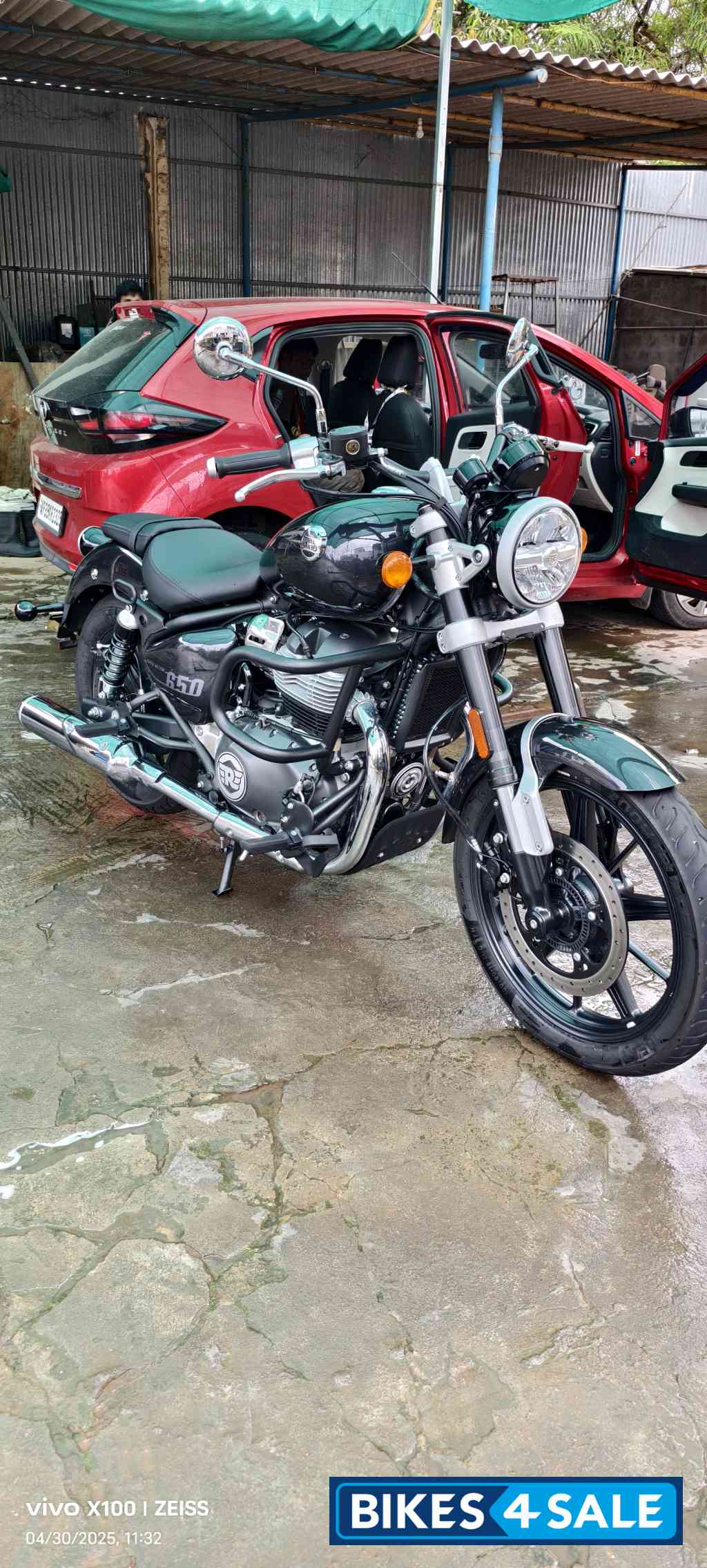 Royal Enfield Super Meteor 650