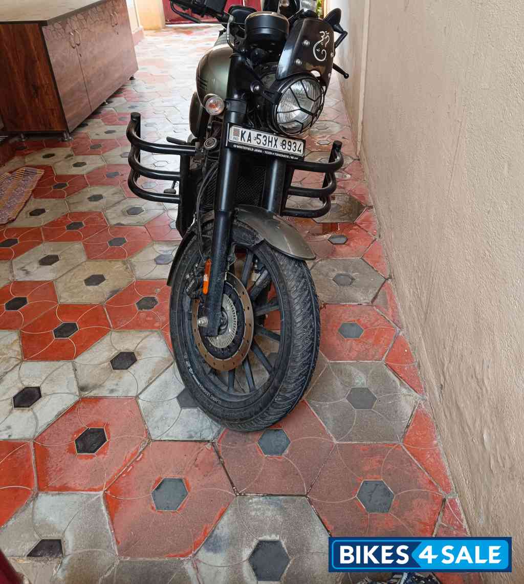 Jawa 42 Dual Channel ABS Cosmic Carbon