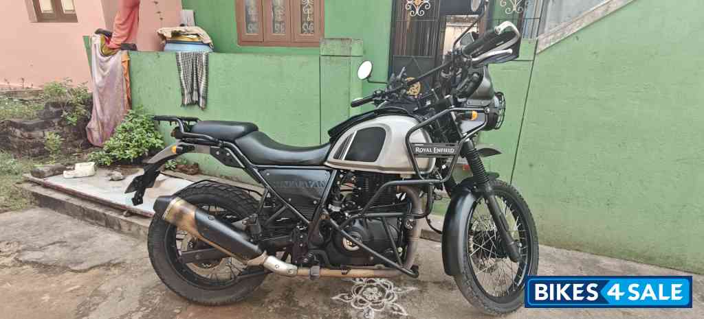 Gravel Grey Royal Enfield Himalayan BS VI