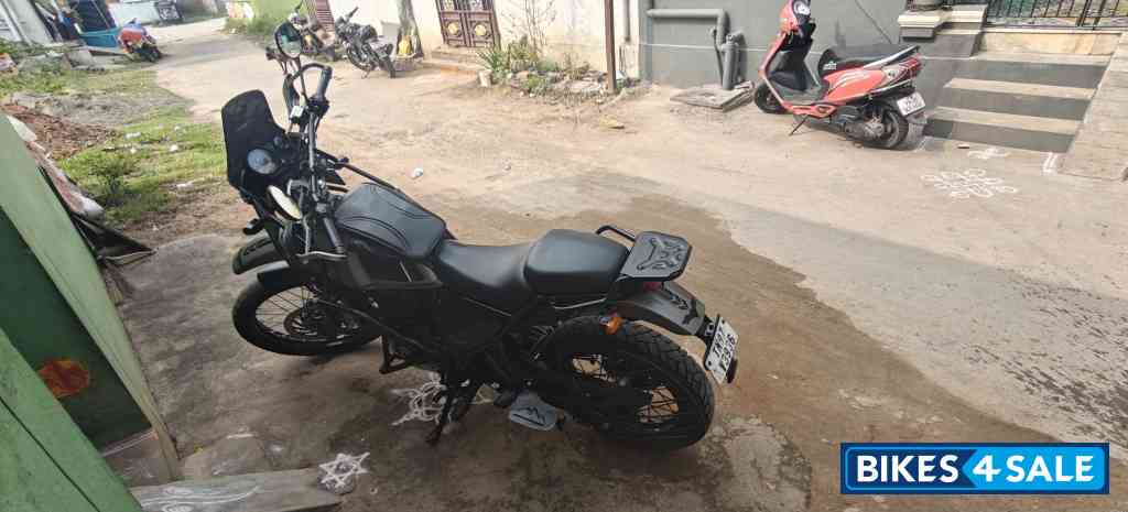 Gravel Grey Royal Enfield Himalayan BS VI