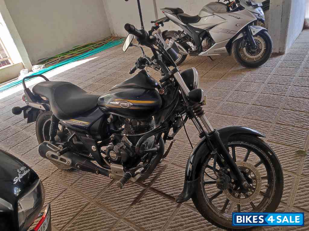 Dark Blue Bajaj Avenger Street 150