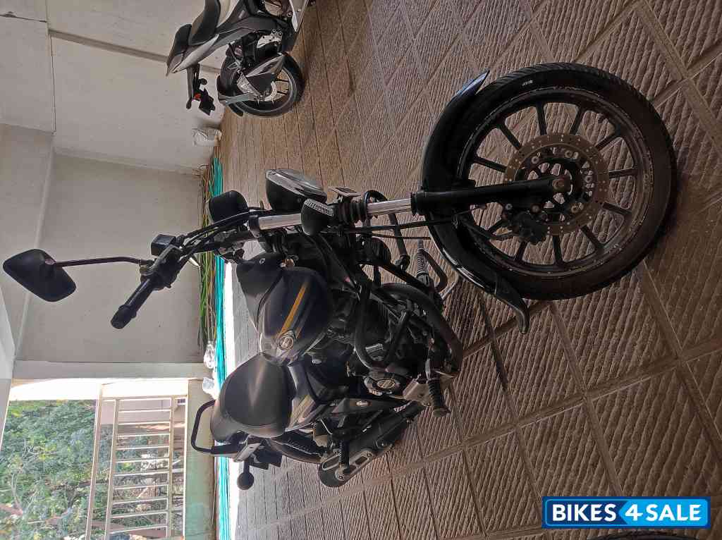 Dark Blue Bajaj Avenger Street 150