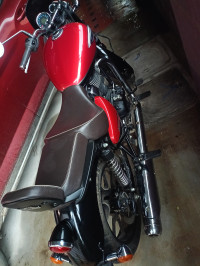 Red Royal Enfield Meteor 350 Supernova