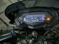 Bajaj Pulsar 125 Carbon Fibre Disc Single Seat 2025 Model