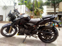 Black TVS Apache RTR 200 4V