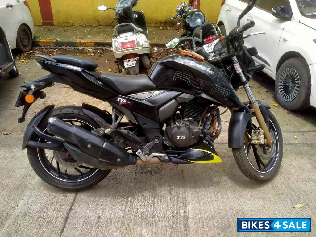 Black TVS Apache RTR 200 4V
