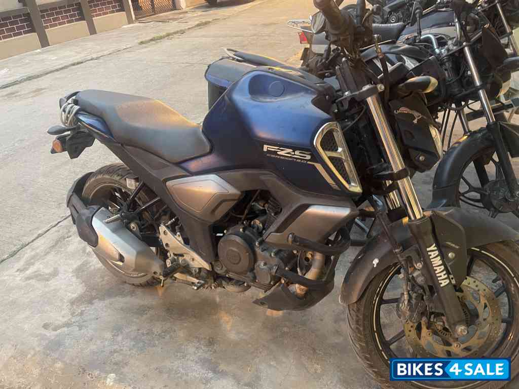 Purple Mat Yamaha FZ-S FI V3 BS6