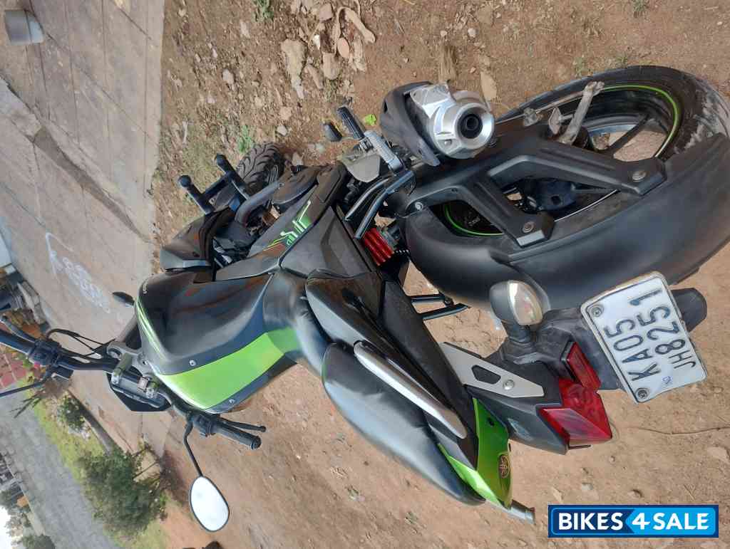 Black & Green Yamaha FZ-S FI V2