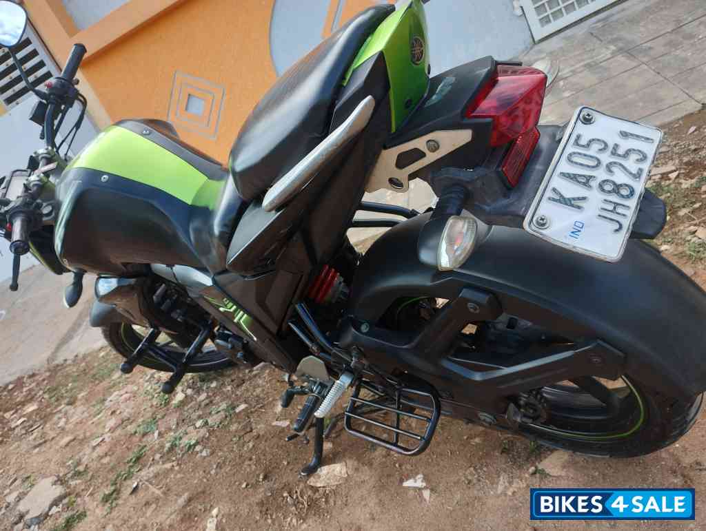 Black & Green Yamaha FZ-S FI V2