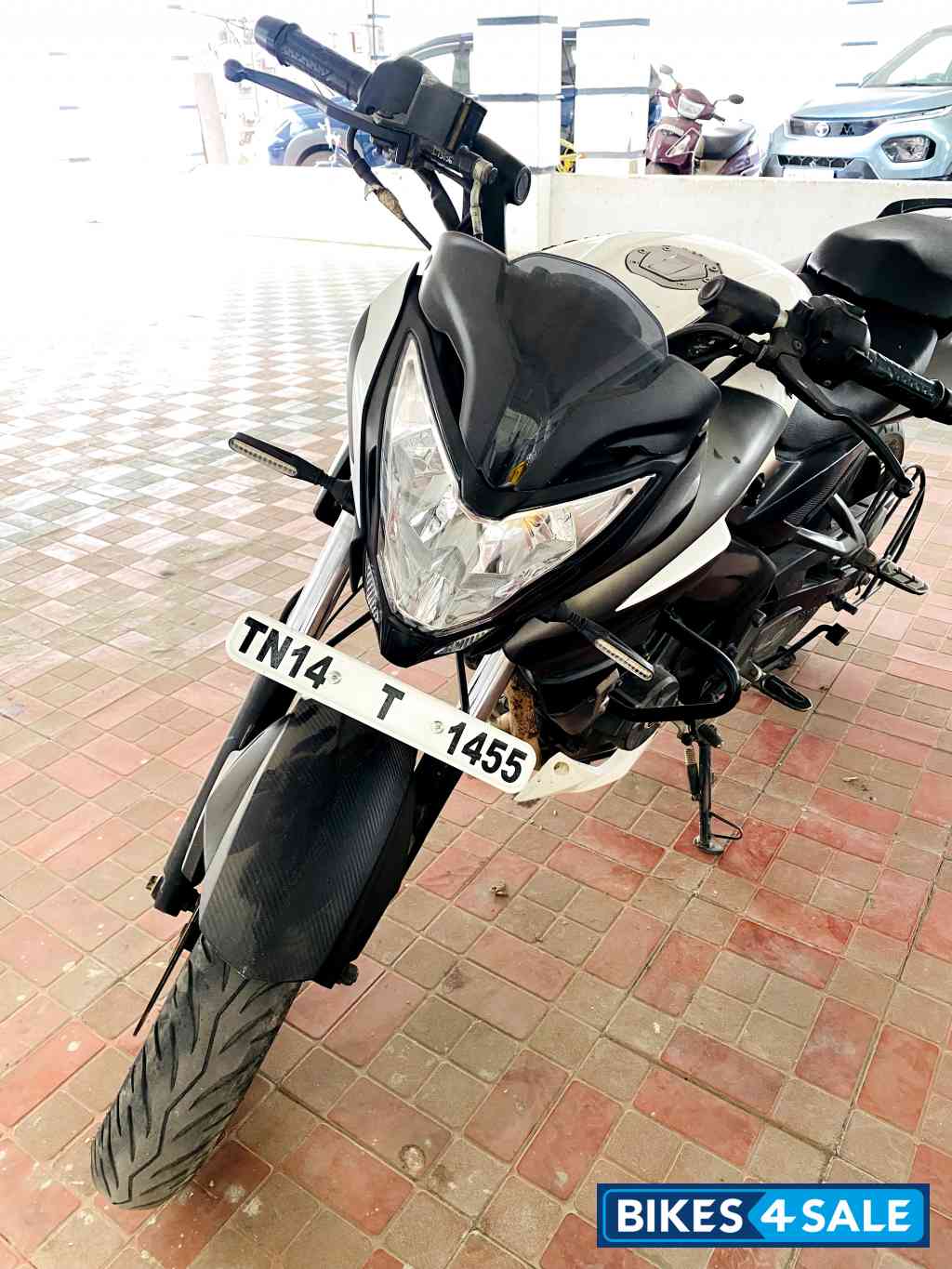 Bajaj Pulsar 200 NS ABS NS 200