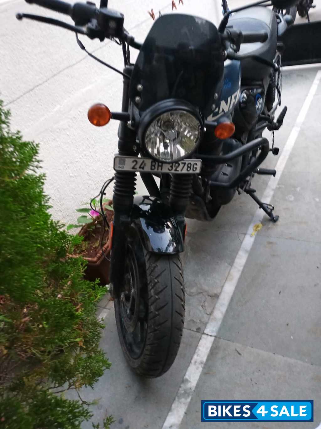 Rebel Blue Royal Enfield Hunter 350 Metro