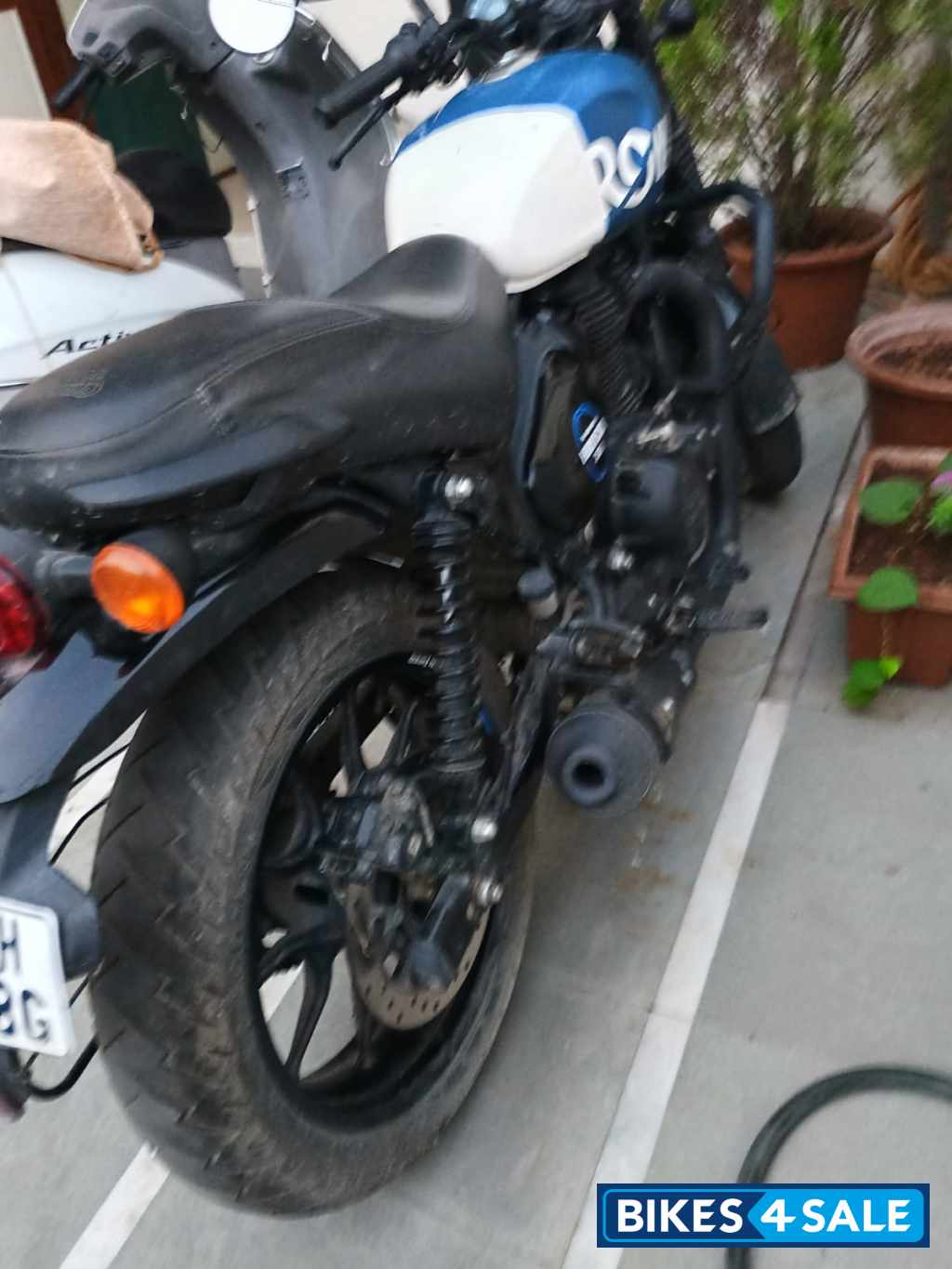 Rebel Blue Royal Enfield Hunter 350 Metro