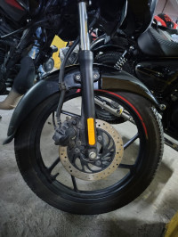 Ebony Black Solar Red Bajaj Pulsar 125 Neon Disc Single Seat