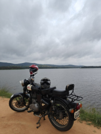 Black Royal Enfield Classic 350