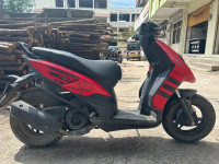 Aprilia Storm 125